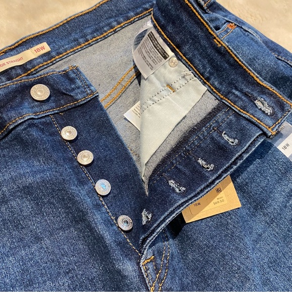 NWT(18W) Levi’s Wedgie Straight High Rise Button Fly Jeans Medium Dark Wash Plus - Picture 7 of 14